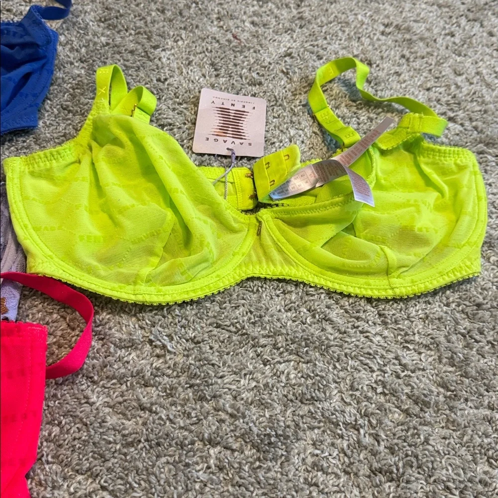 Multi-Color Lace Underwire Bra - Bright Pink, Blue, Green, Lavender, Yellow - Picture 3 of 4